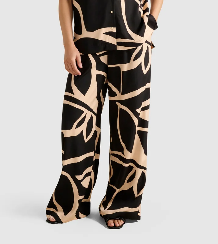 forever new  AYLA Printed Palazzo Pants for Women | Best Price UAE